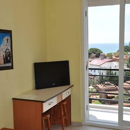 Royal Nas Hotel Urkmez
