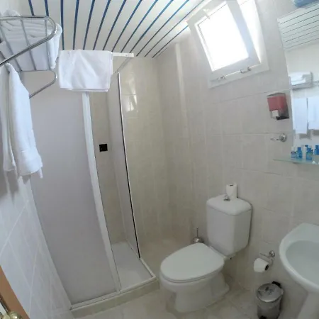 Hotel Royal Nas