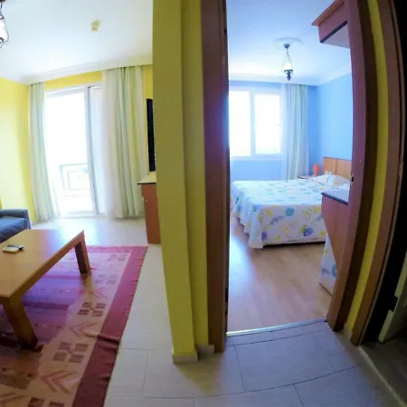 Hotell Royal Nas Ürkmez